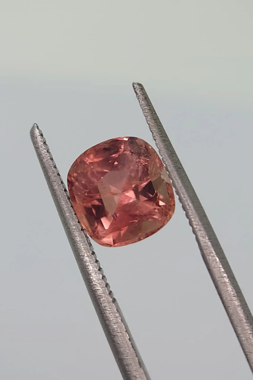2.05ct Pink Tourmaline loose Gemstone From Nigeria — view 4